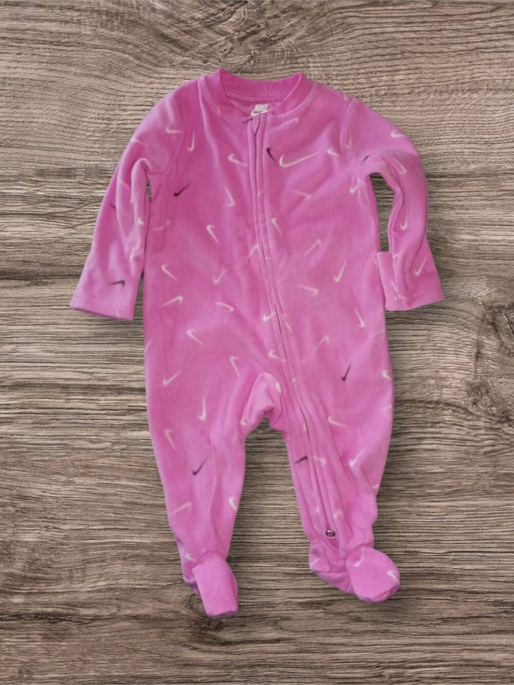 Nike Baby Girl Footed Sleeper Pajamas - Pink Swoosh Print - Size 6 Months - NWT